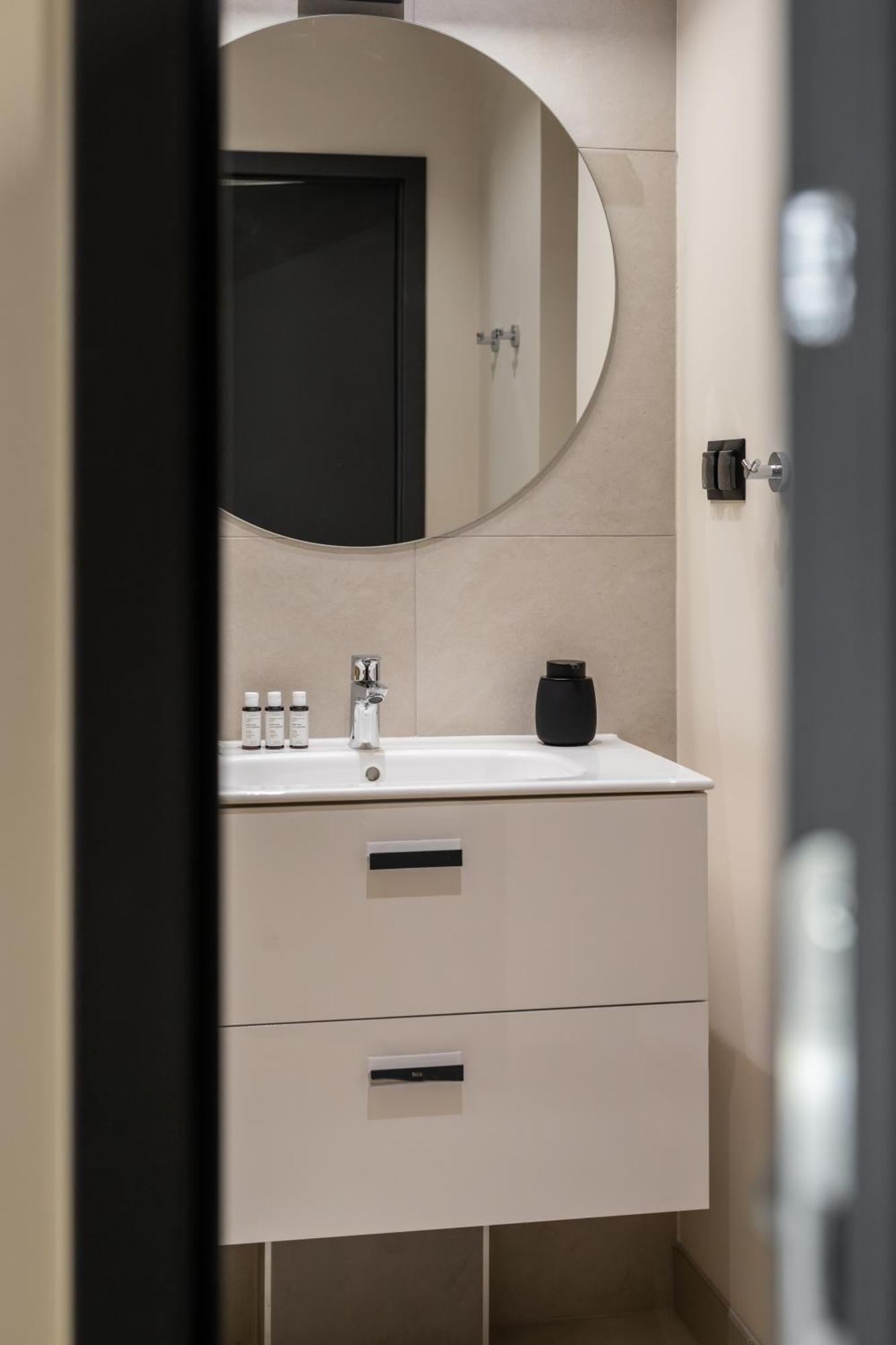 Nextdoor Apartments Krakow Bagian luar foto